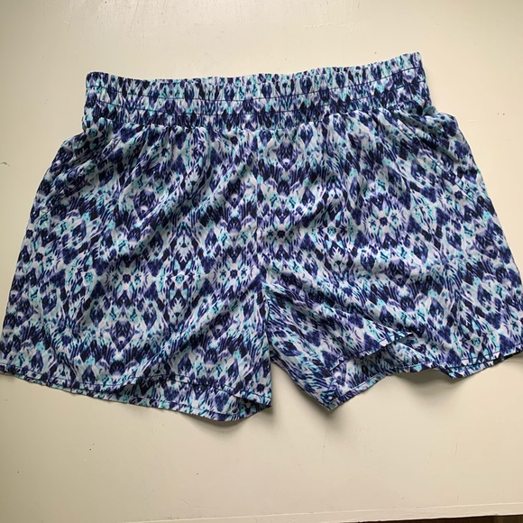 Dressy shorts - Picture 4 of 4